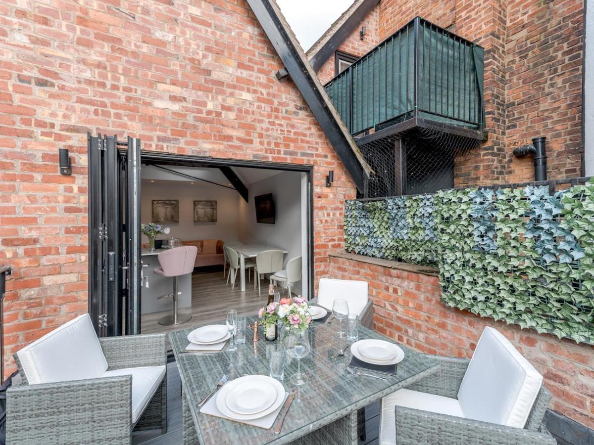 Pass The Keys Dahlia Contemporary Town Centre Apartment Shrewsbury Exteriér fotografie