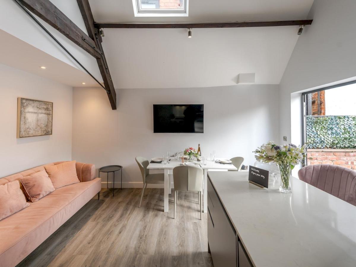 Pass The Keys Dahlia Contemporary Town Centre Apartment Shrewsbury Exteriér fotografie