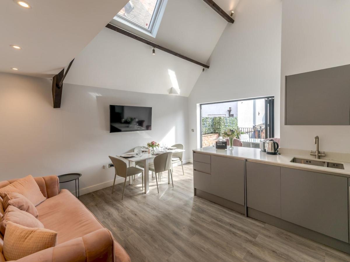 Pass The Keys Dahlia Contemporary Town Centre Apartment Shrewsbury Exteriér fotografie